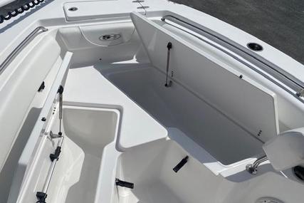 Sea Hunt Triton 210