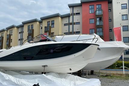 Quicksilver ACTIV 875 SUNDECK