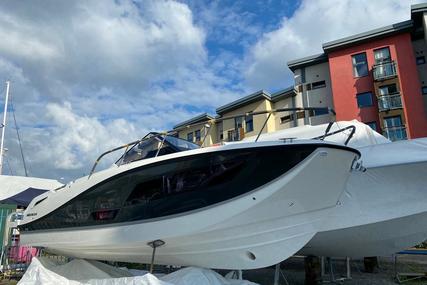 Quicksilver ACTIV 875 SUNDECK