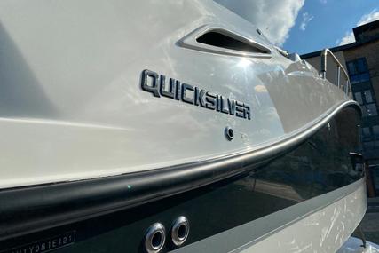 Quicksilver ACTIV 875 SUNDECK