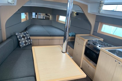 Beneteau Oceanis 38