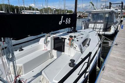 J Boats J/88