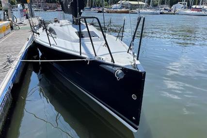 J Boats J/88