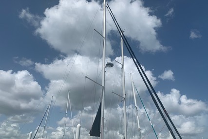 Beneteau Oceanis 38