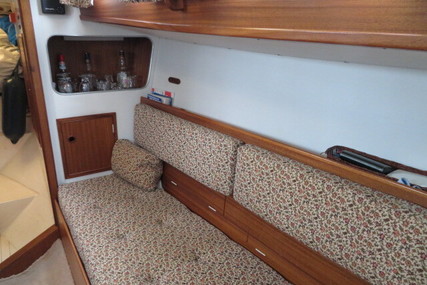 Classic Yachts Deep Seadog 30