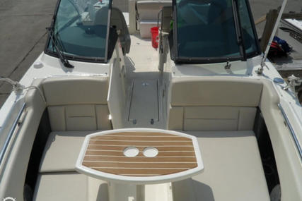 Boston Whaler 230 Vantage