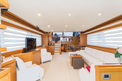 Ferretti Yachts 840 Altura