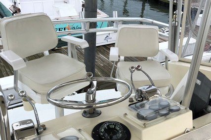 Hatteras 37 Convertible