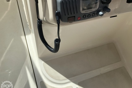 Boston Whaler 230 Vantage