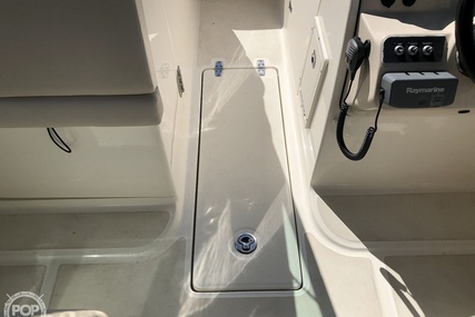 Boston Whaler 230 Vantage