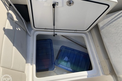 Boston Whaler 230 Vantage