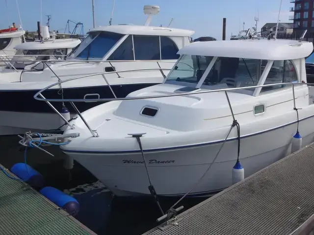 Beneteau Antares 710