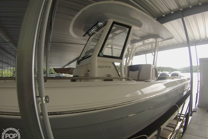 Robalo R272