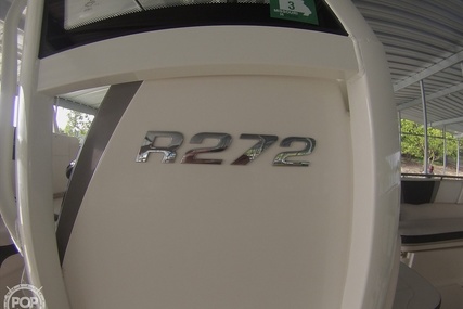 Robalo R272