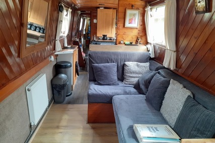 Colecraft 60ft Narrowboat called Wobbles