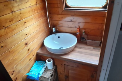 Colecraft 60ft Narrowboat called Wobbles