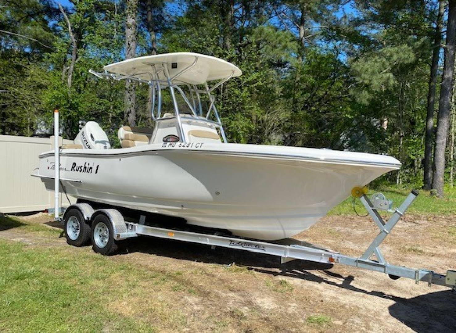 222 Islander - Pioneer Boats