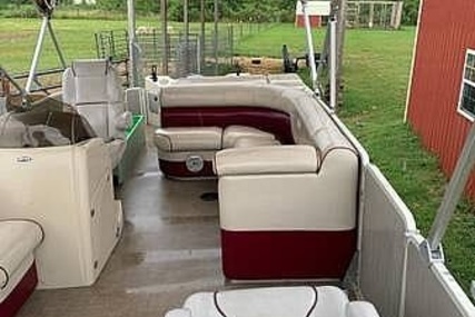 Premier Pontoons 221 explorer