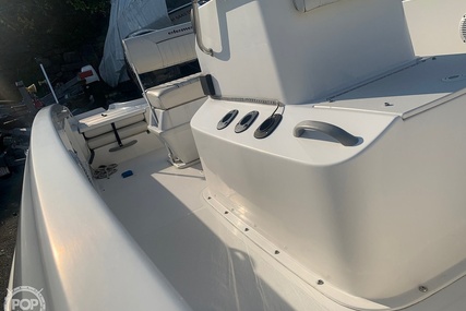 Bayliner Element F18 Center Console