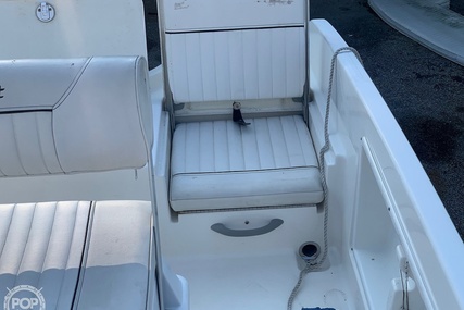 Bayliner Element F18 Center Console