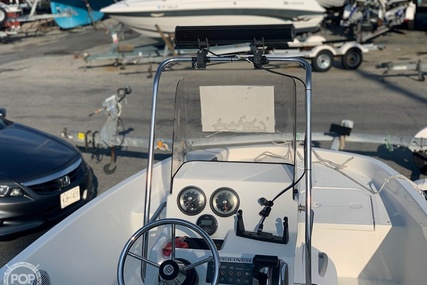 Bayliner Element F18 Center Console