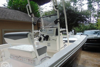 Robalo R160