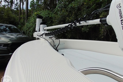 Robalo R160