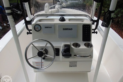 Robalo R160