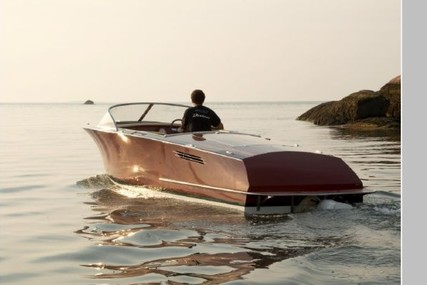 Classic boats Destino 20