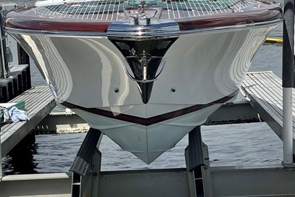 Riva 33 Aqua