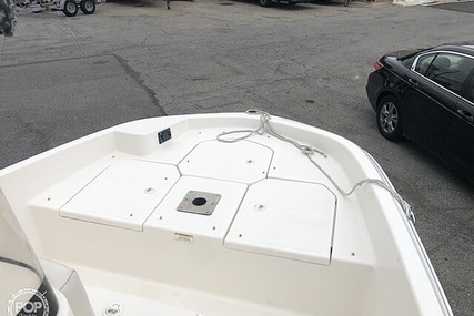 Bayliner Element F18 Center Console