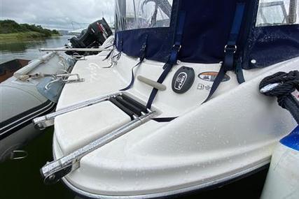 Bayliner 602 Capri