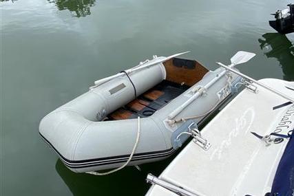 Bayliner 602 Capri