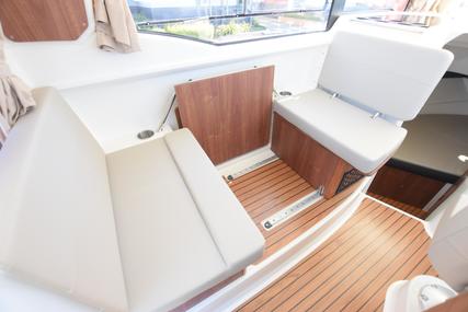 Quicksilver 905 Pilothouse