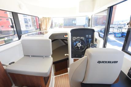 Quicksilver 905 Pilothouse