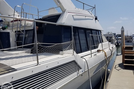 Bayliner 4387 Aft cabin