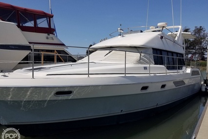 Bayliner 4387 Aft cabin