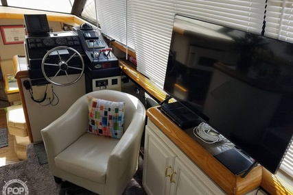 Bayliner 4387 Aft cabin