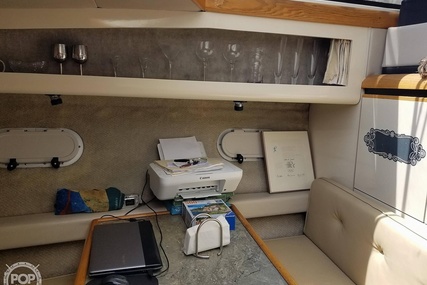 Bayliner 4387 Aft cabin