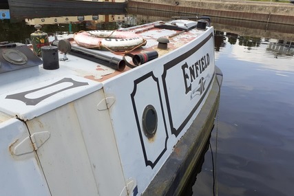 Water Travel 55ft Narrowboat Called Enfield