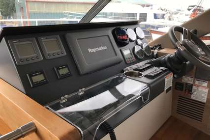 Sealine F42