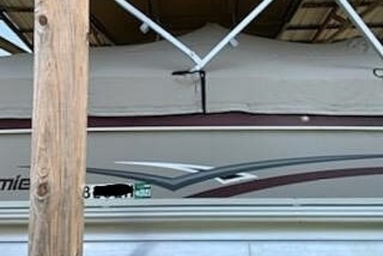 Premier Pontoons 221 explorer