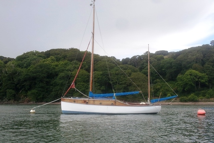 27ft. TRADITIONAL KETCH MOTOR SAILER