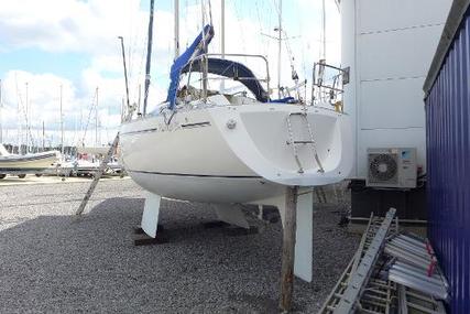 Moody 31 MkII bilge keel