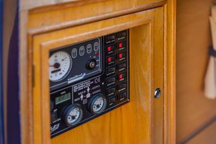 Sea Otter sailboats 51' Narrowboat