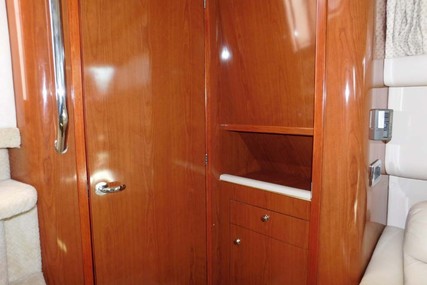 Sea Ray 420 Aft Cabin Motor Yacht