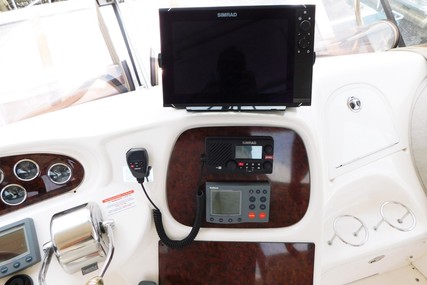 Sea Ray 420 Aft Cabin Motor Yacht