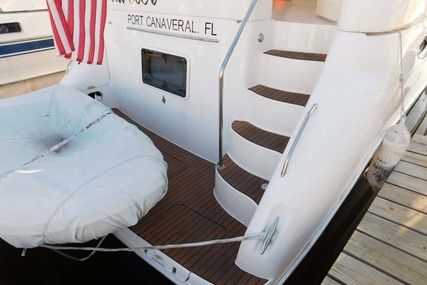 Sea Ray 420 Aft Cabin Motor Yacht