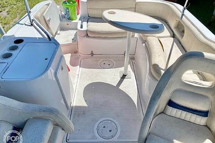 Chris-Craft 260 SPORT DECK