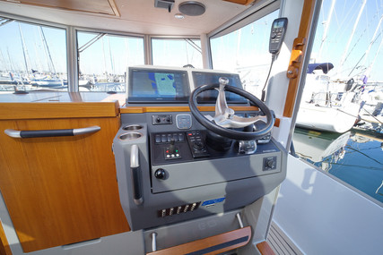 Sargo 33 Explorer